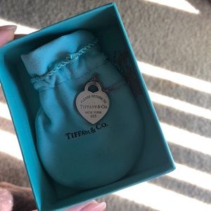 Tiffany & Co. Heart tag pendant